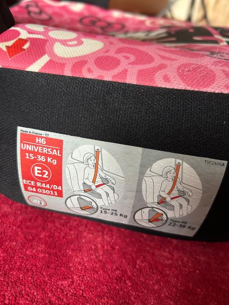 Podsedak do auta detsky, 