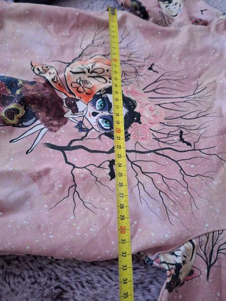 Halloween suprava, 128