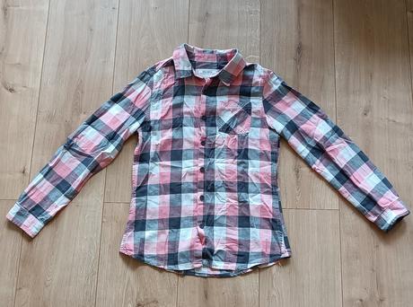 Kockovaná košeľa, 146