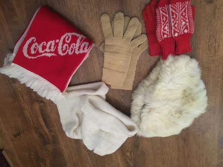 Retro rukavice čiapky šál, 110