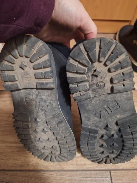 Topanky fila, fila,26