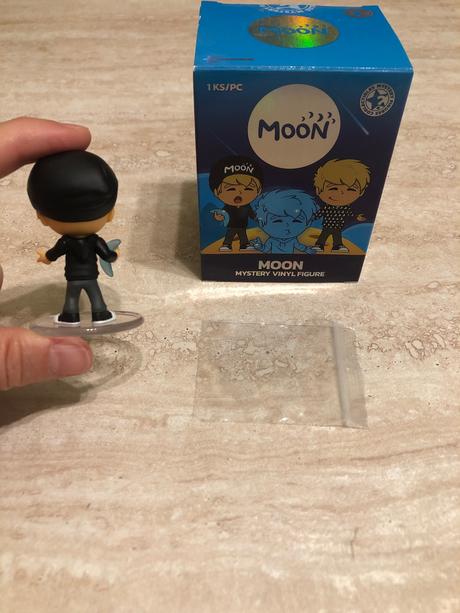Figúrka/postavička moon youtuber, top stav,