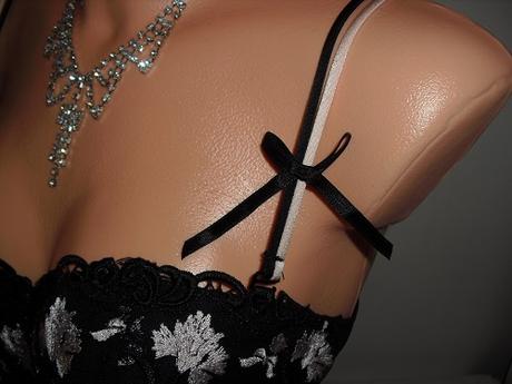 Elegantny korzet, 80b