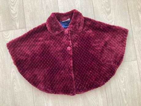 Pelerínka, ergee,86