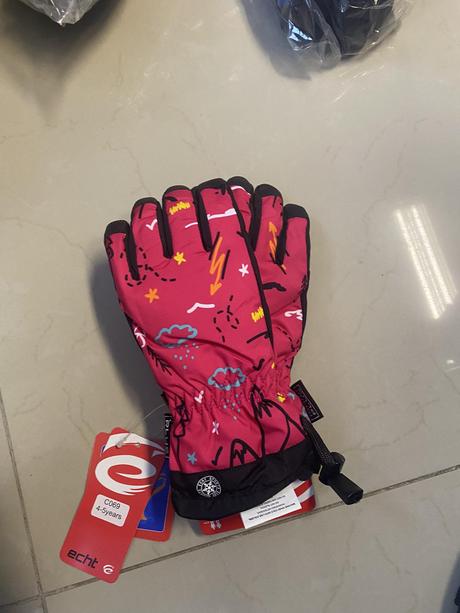 Zimné lyžiarske rukavice, 110 - 146