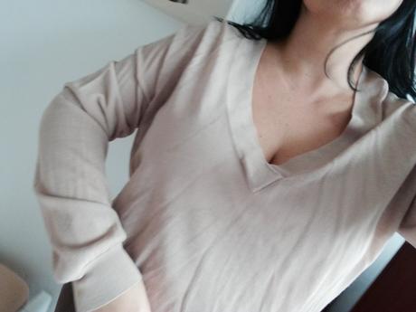 Elegantný pulóver s hlbokým vystrihoml/xl, h&m,xl