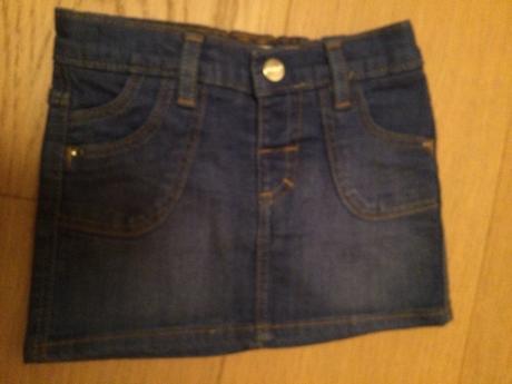 Riflova suknička, marks & spencer,104