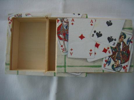 Drevené krabičky na karty, 