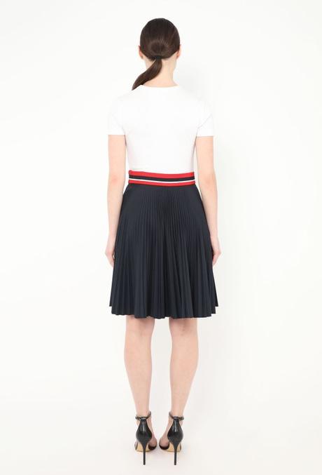Prada luxusná plisovaná sukňa s ikonickým pásom, prada,38