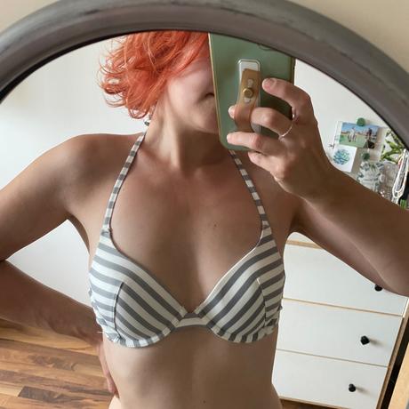 Pásikovaný vrchný diel plaviek, h&m,xs