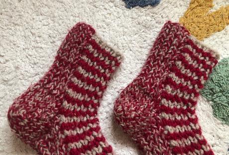 Červeno - sivé handmade unisex ponožky 24 - 27, 25