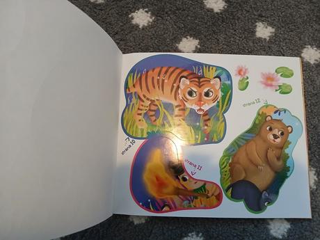 Kniha dzungli - rozpravka s nalepkami,