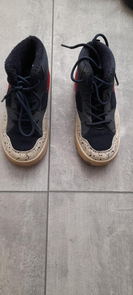 Oteplene botasky, 29