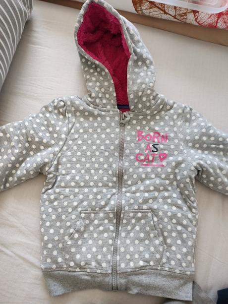 Balík oblečenia, 104–116