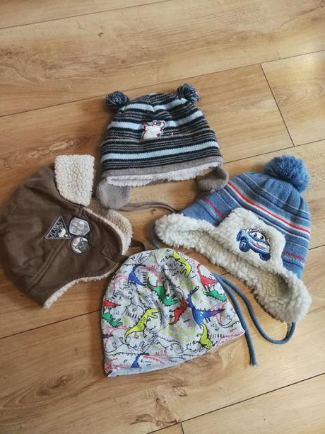 Zimné čiapky 4 ks, 104