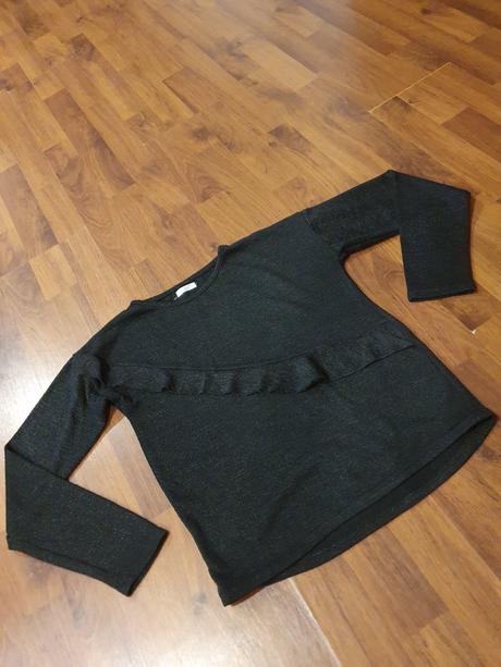 Tričko elastické s volánom veľ. 146, 146