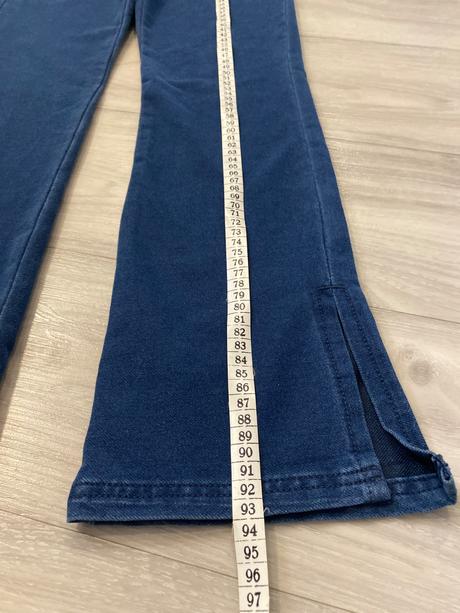 Rifľové jegginsy, 164