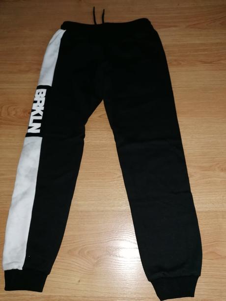 Tepláky 146/152, 152