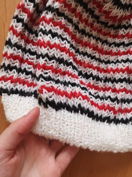 Čiapka s brmbolcom,