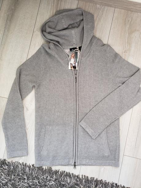 Dámsky sveter, m / s