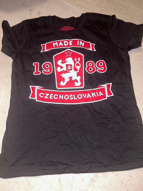 Tričká znackove, m