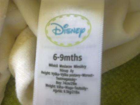 Pyžamka-cena spolu aj s poštou, disney,74