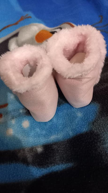 Capacky topanky 80-86 na 9az 18mes nove, baby