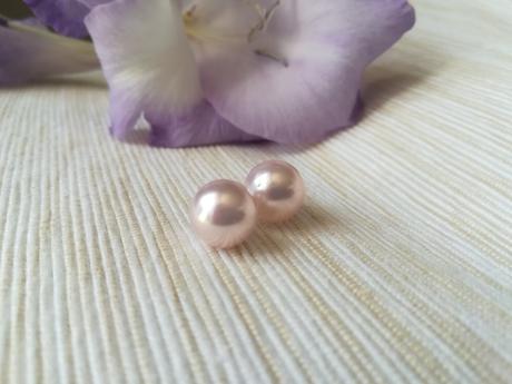 Mix rôznych náušníc,