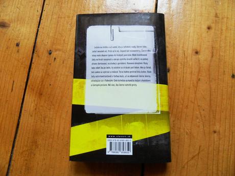 2x kniha od dominika dána - mucha, kožené srdce, 