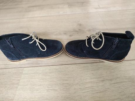 Prechodné elegantné chlapčenské topánky, 25