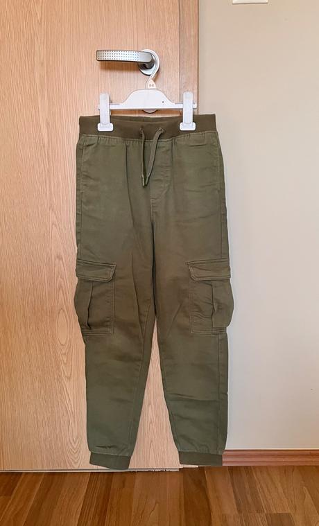 Kapsáče h&m č.140/146, h&m,140