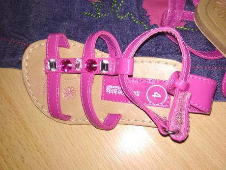 Sandálky oshkosh, 21