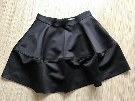 Krasna sukňa, h&m,40