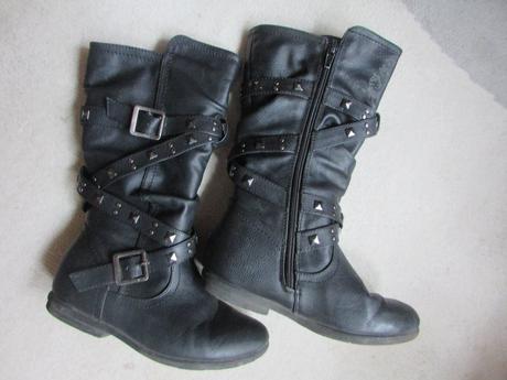 Dievcenske cizmicky, 31