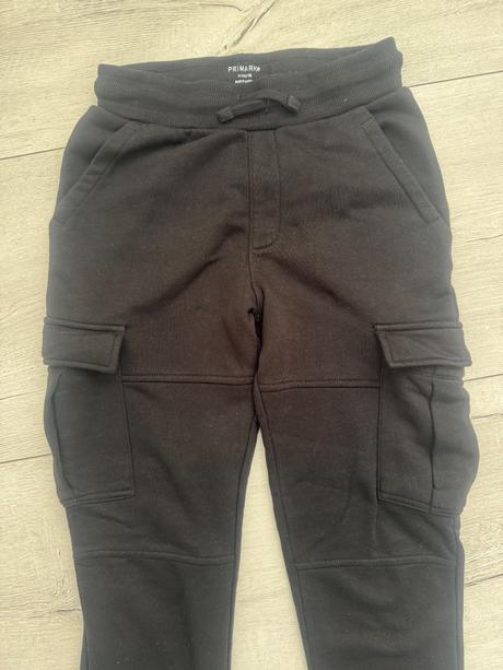 Zateplene kapsacove teplaky, primark,152