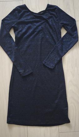 Šaty s jemnými trblietkami, s