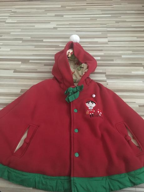 Teple pončo karkulka, 92