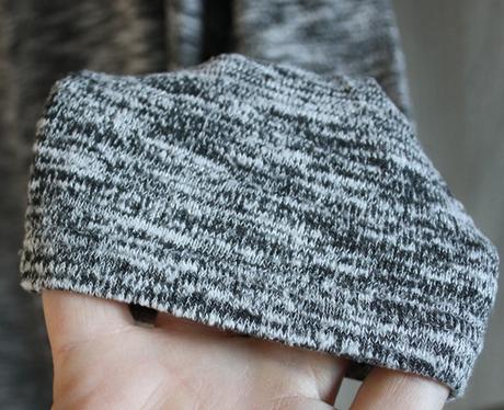 Sveter s kapucňou bez zapínanie, l