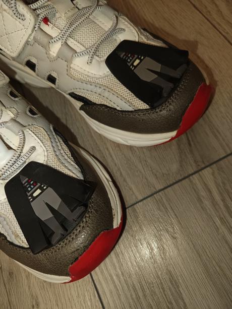 Tenisky, reserved,32