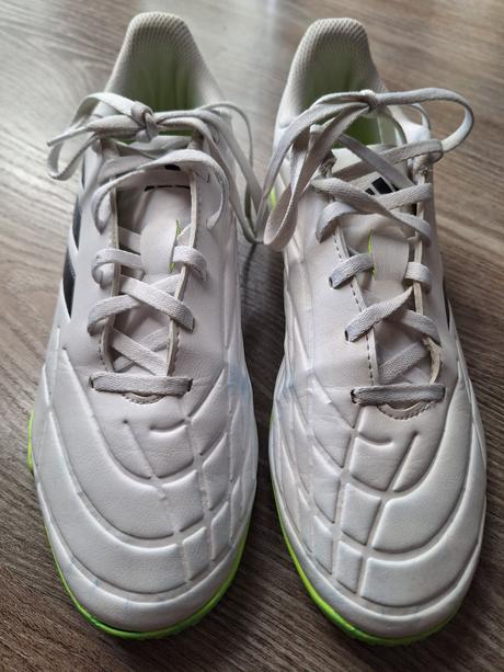 Chlapčenské halovky, adidas,42