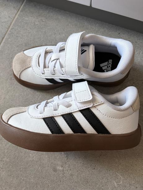 Tenisky, adidas,28