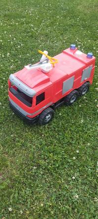 Detské hasičské auto,