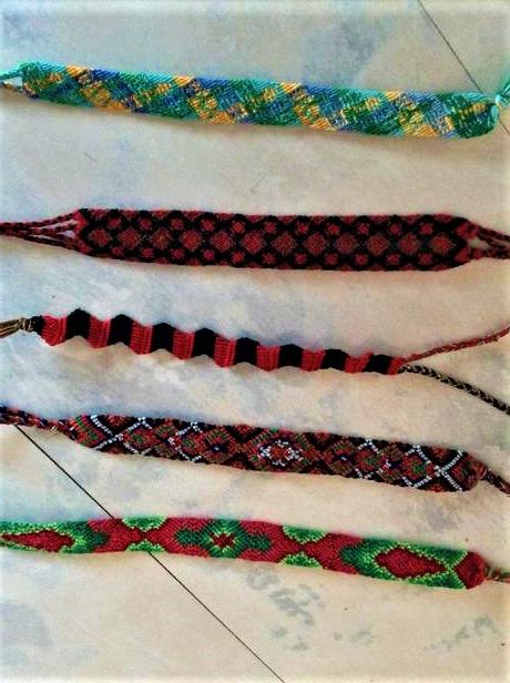 Tkané etno náramky - sada 15 ks, 