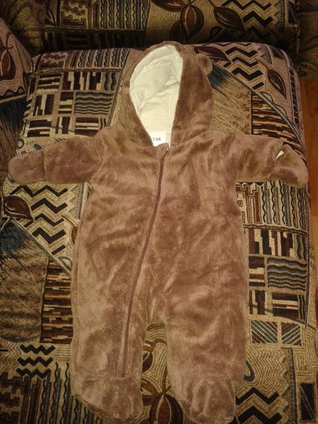 Overalik s uskami, 62