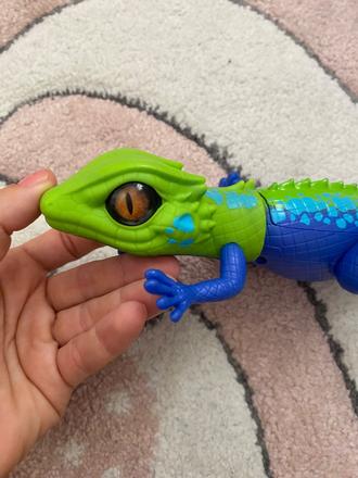 Robojasterica / robo alive jašterica,