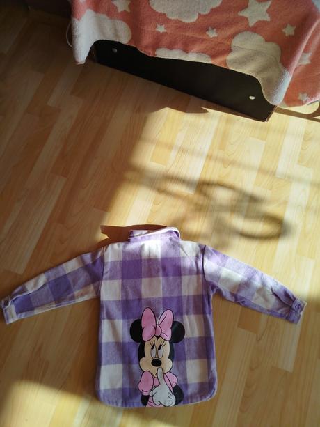 Predám mikinku raz pouzitú č.128, sinsay,128