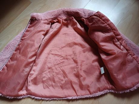 Prechodny kožušok, 98