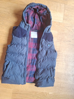 Zateplená vesta, č. 140-146, zara,140