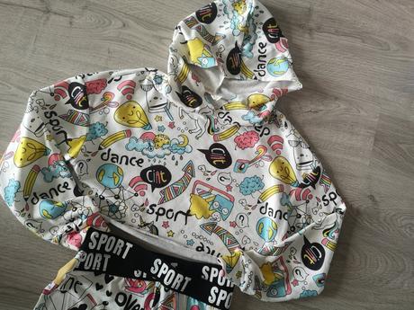 Súprava crop mikina a leginy, 152