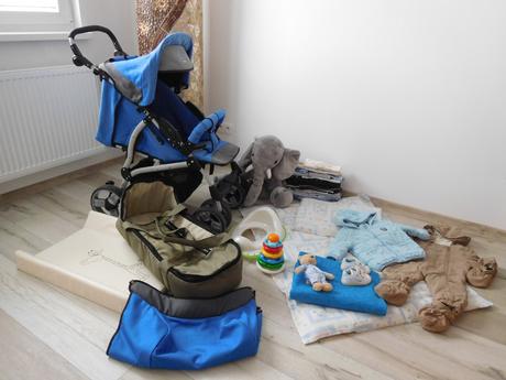 Kočiarik +vajíčko+kresielko+prebalovacia podložka, caretero
